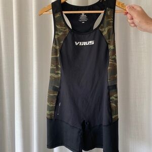 Virus Weightlifting Singlet - Camo & Black